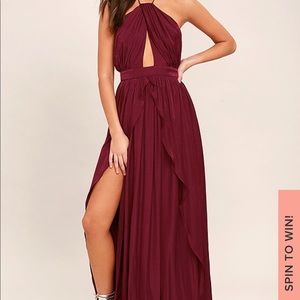 Lulu’s high neck gown